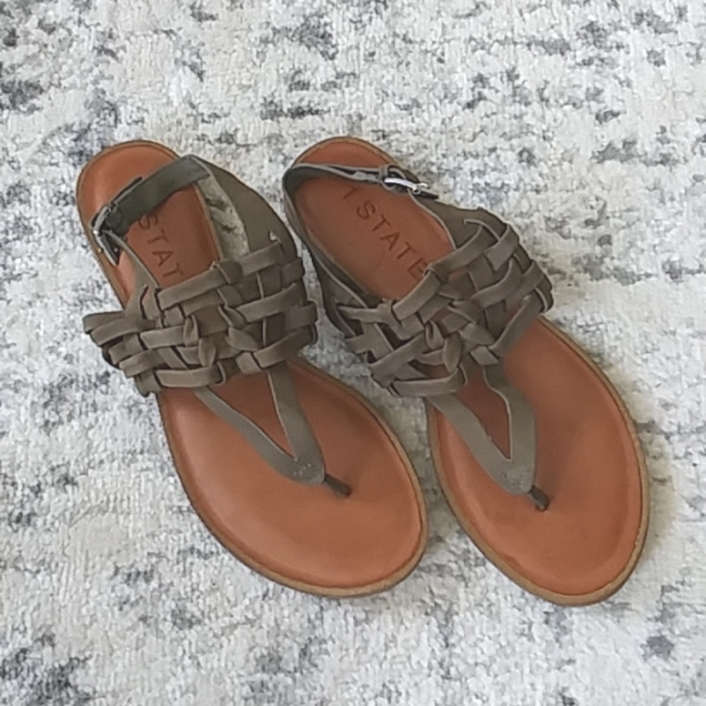 1.STATE | woven buckle sandals | 8.5 | taupe